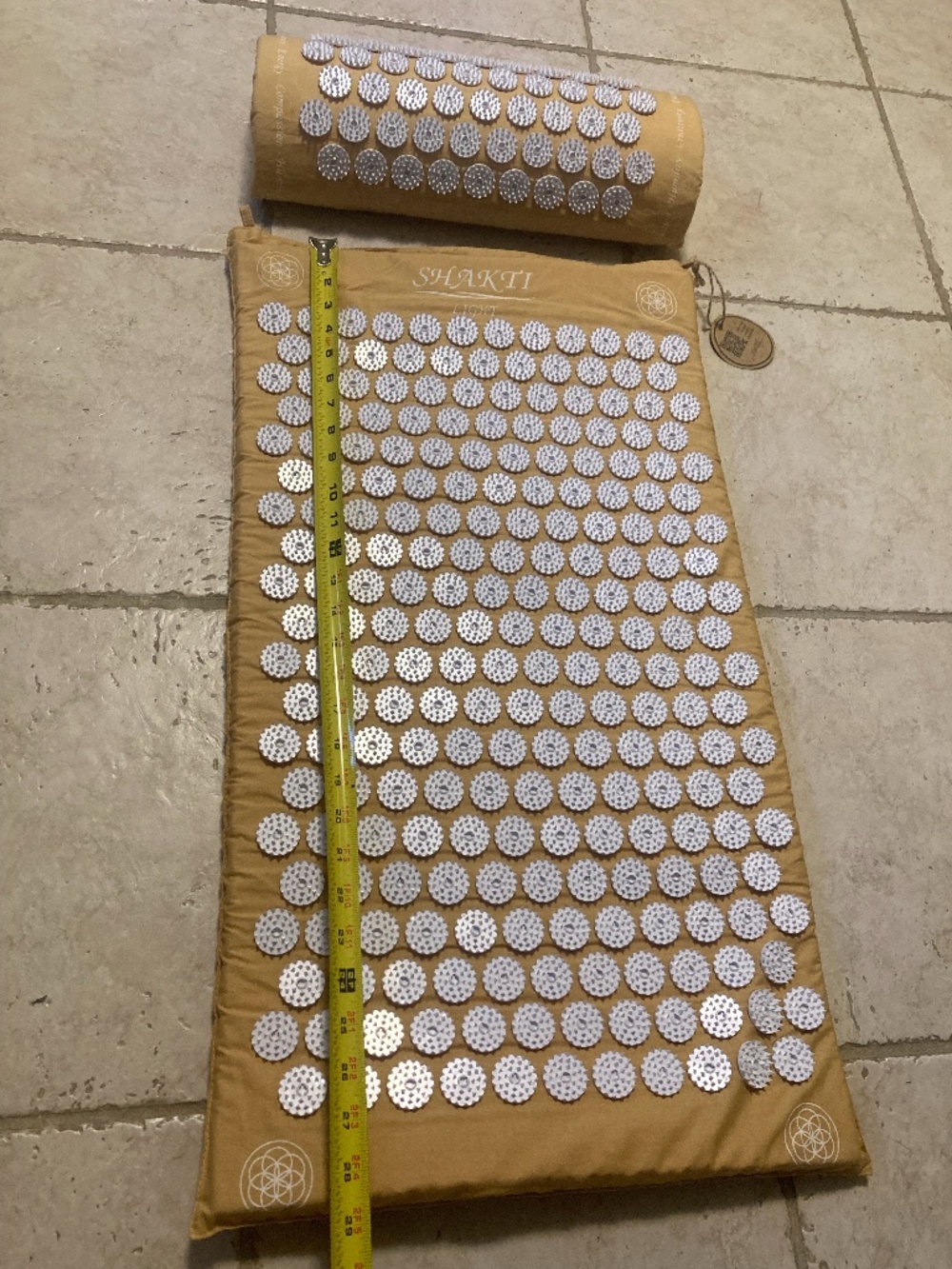 NWT Shakti Acupressure Mat - Light & Pillow Gold Color - Picture 4 of 8